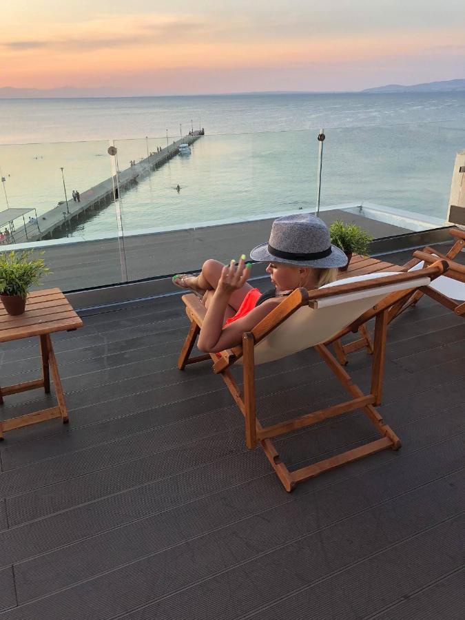 Vento Di Mare Appartement Peraía Buitenkant foto