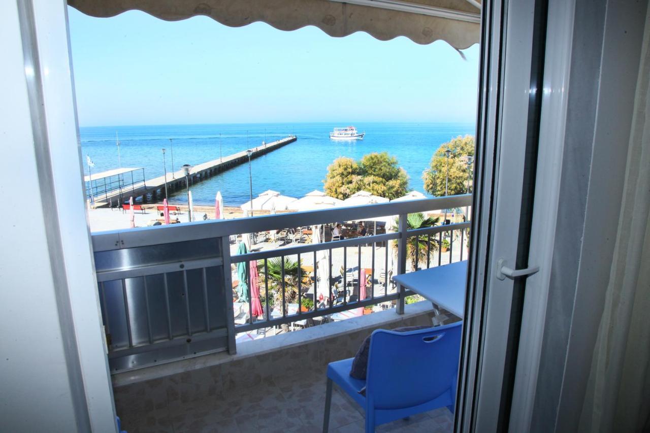 Vento Di Mare Appartement Peraía Buitenkant foto